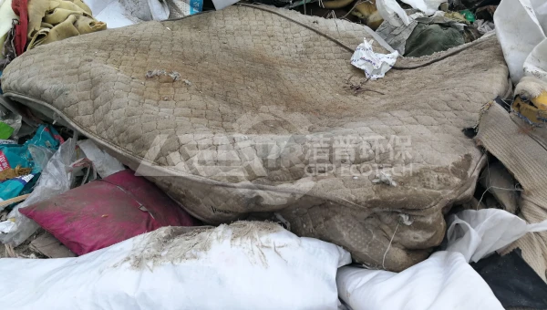 Stop Landfilling the Bulky: Unlock Value with Advanced Shredding Technology Today