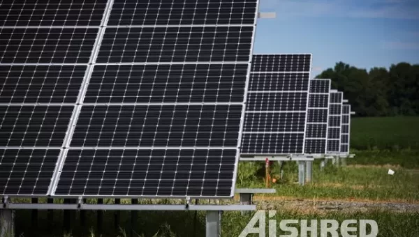 AIShred Low Speed Industrial Shredder in Recycling of Solar PV Panels