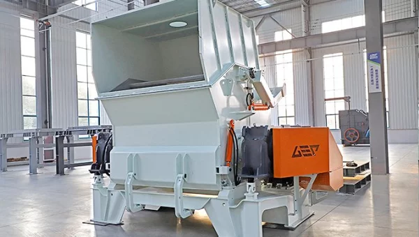 Single-Shaft Shredder