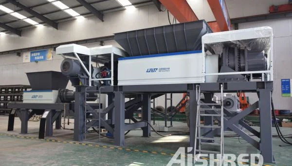 Scrap Conveyor Belt Shredder Machine