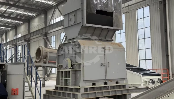 Twin-Shaft Shredder vs. Hammer Mill: Which Is Better for Straw Shredding?