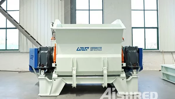 Waste Management with Single-Shaft Shredders