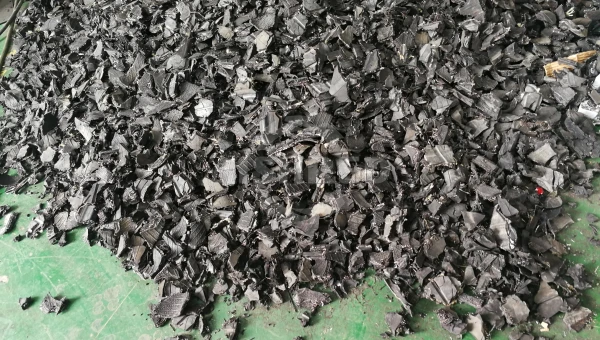 Adding Waste Tires: an Effective Means to Improve the Calorific Value of RDF