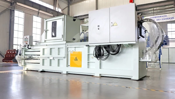 GEP ECOTECH Horizontal Hydraulic Baler for Smart Waste Management